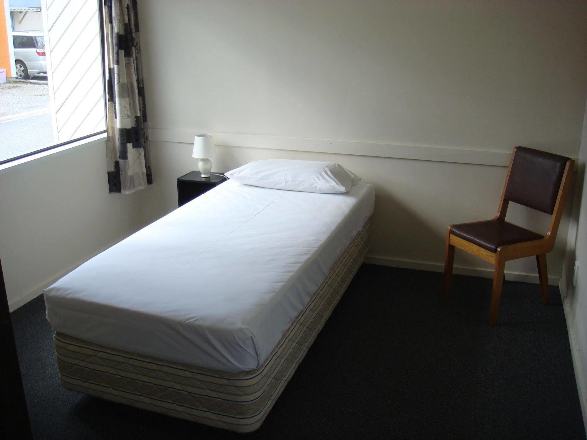 A Pousada Cromwell Backpackers Exterior foto